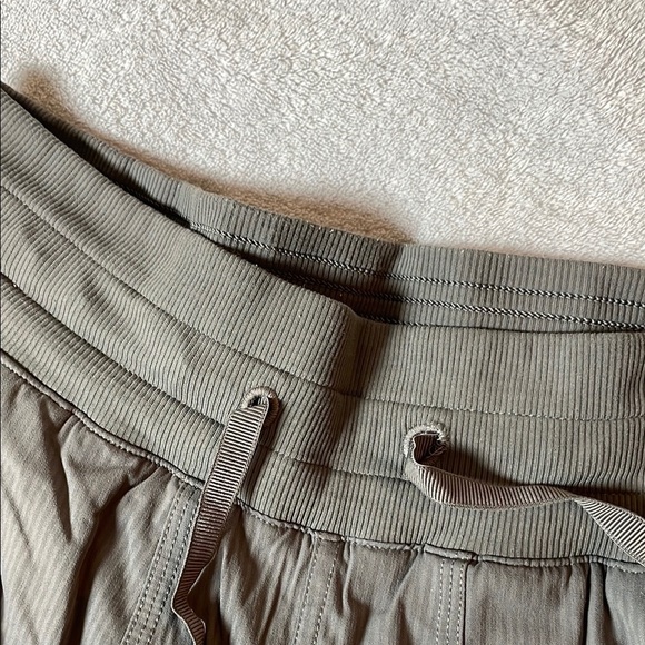 lululemon athletica Gray Hiking Athletic Pants - Picture 10 of 11